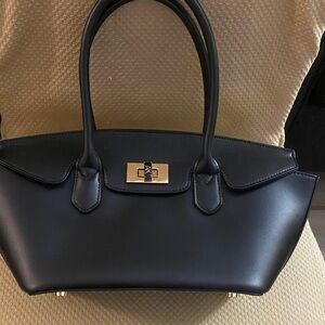 Elegant Black Handbag